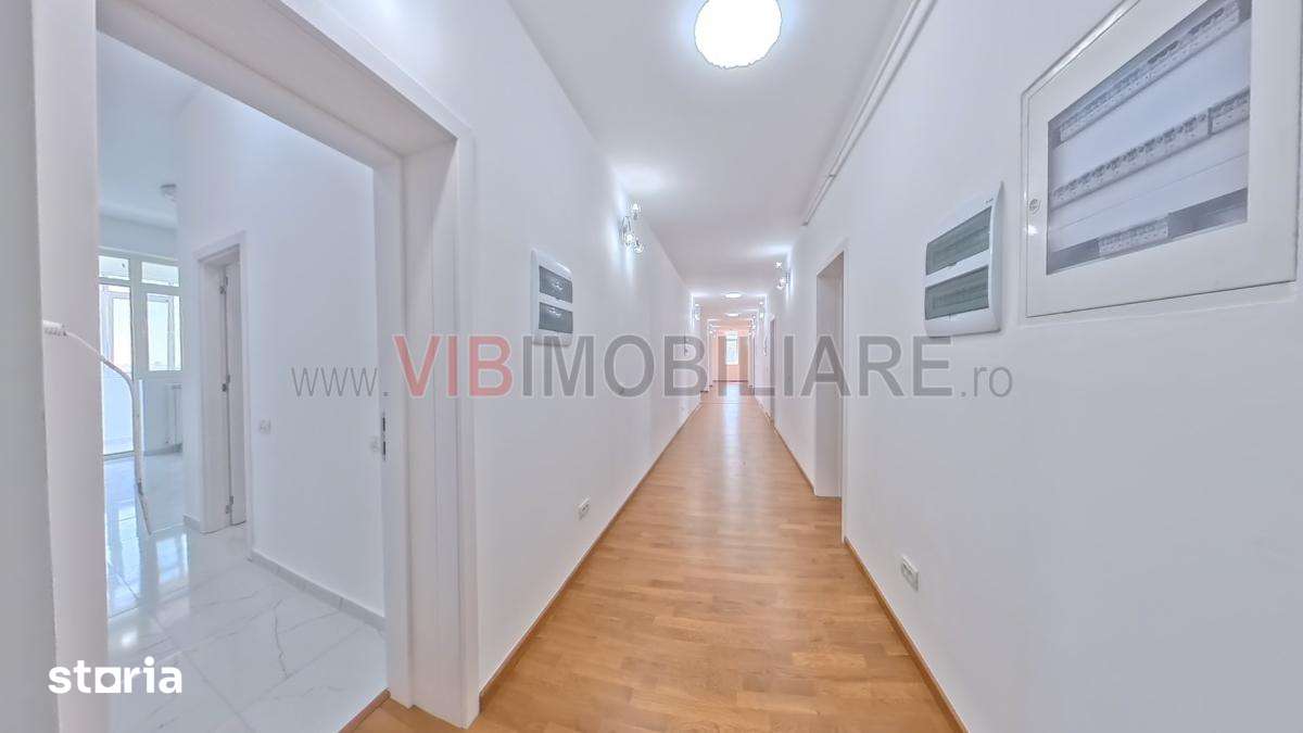 Apartament URIAS - 330 mp - 5 camere/4bai - living 140 mp — fotografia 1