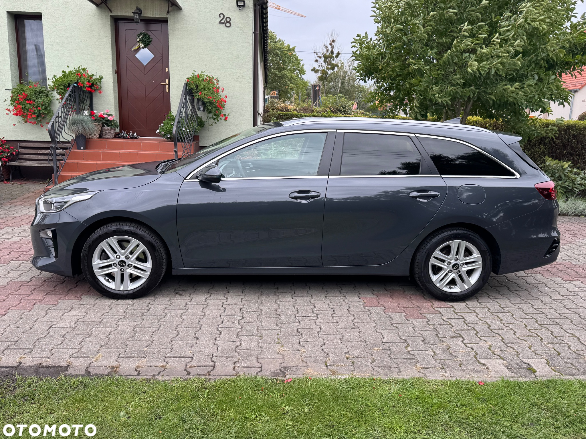 Kia Ceed SW 1.4 T-GDI OPF Platinum Edition - 2