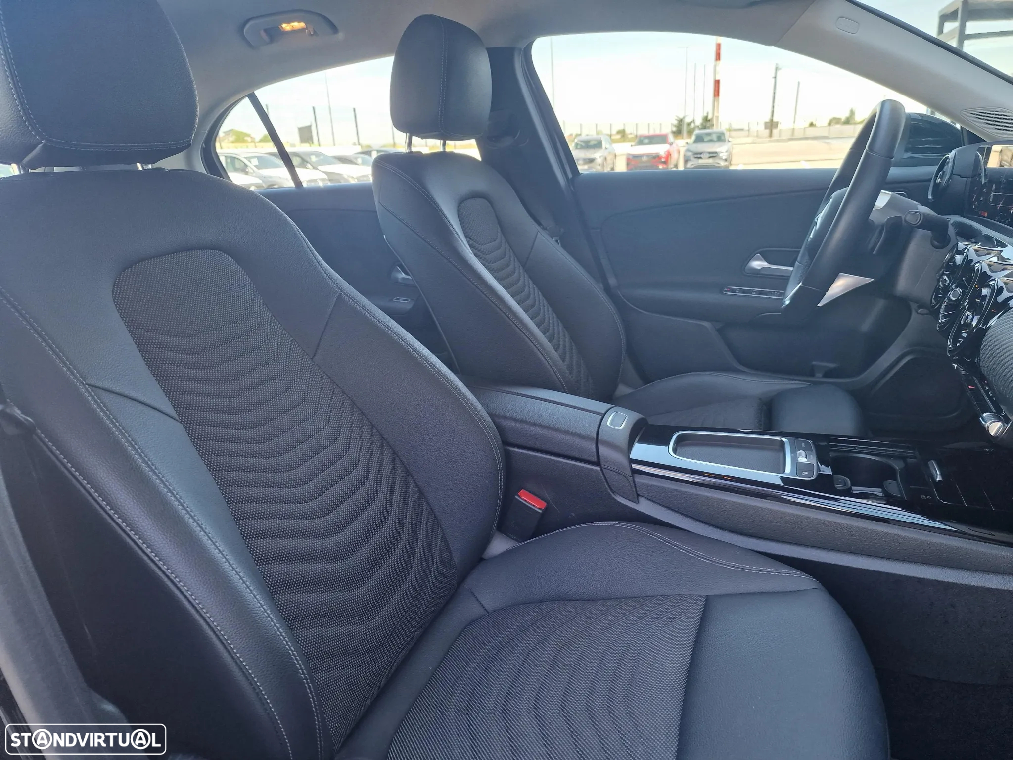 Mercedes-Benz A 200 Standard - 12