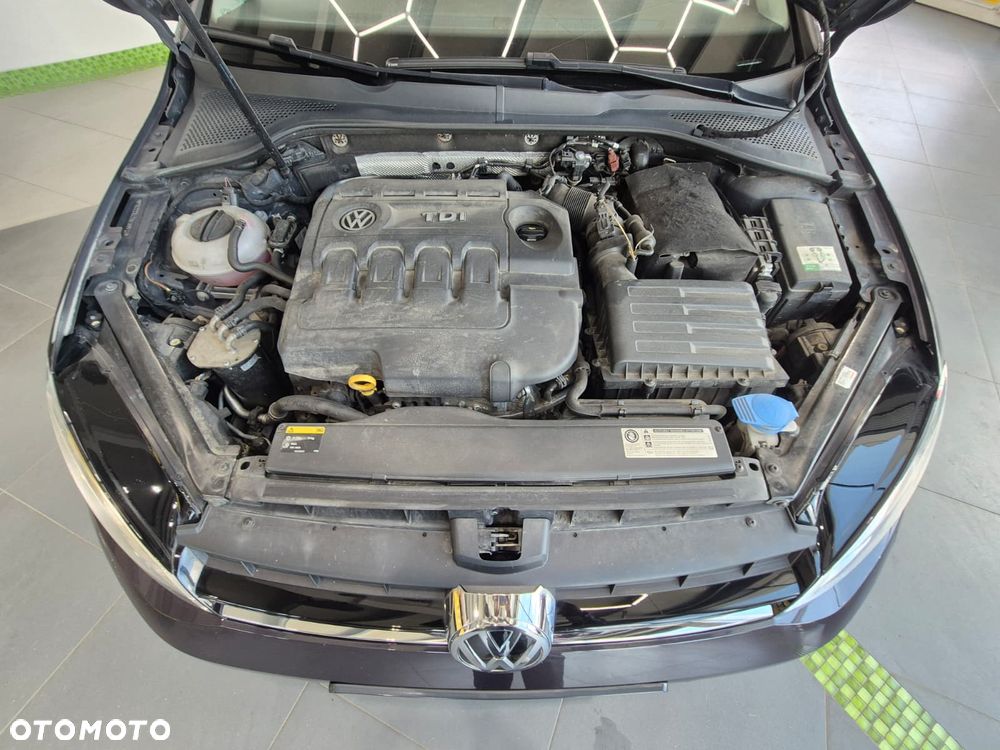Volkswagen Golf 1.6 TDI BlueMotion Trendline - 28