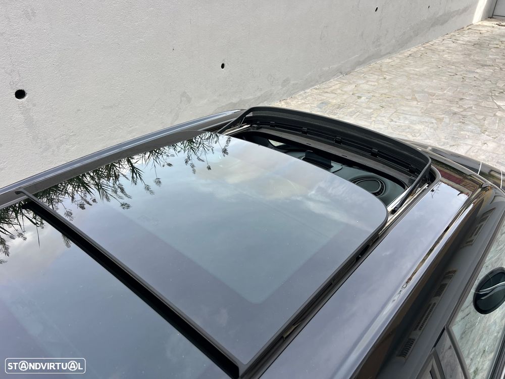 MINI 5 Portas Cooper SD - 17