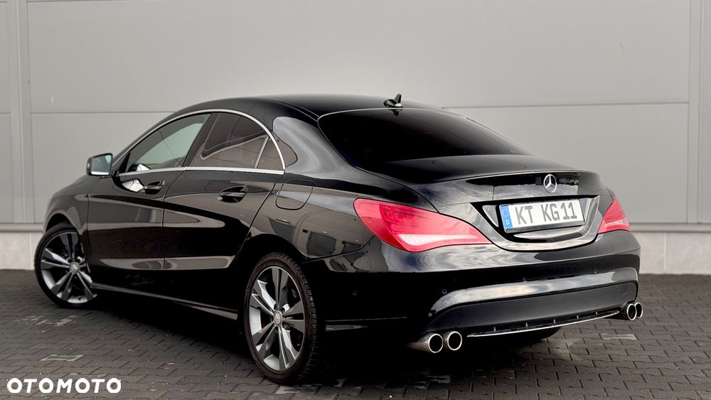 Mercedes-Benz CLA 200 AMG Line - 24