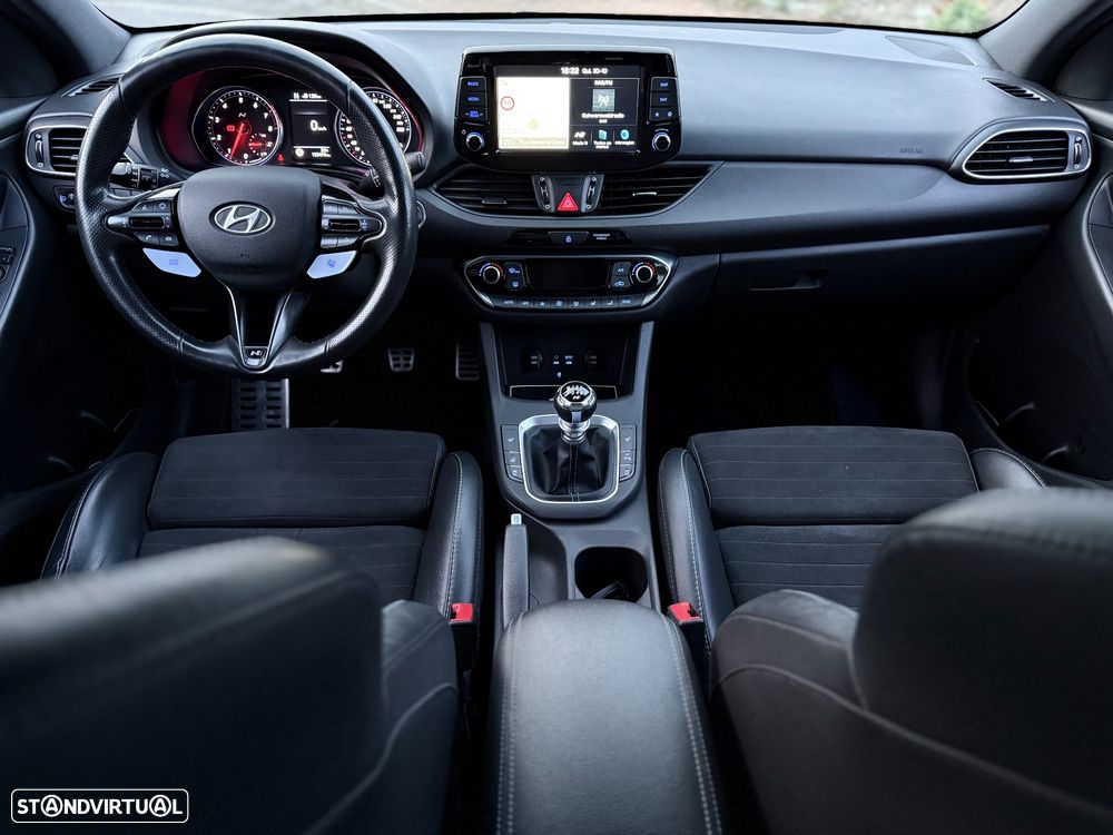 Hyundai i30 N 2.0 T-GDi Performance Pack - 10