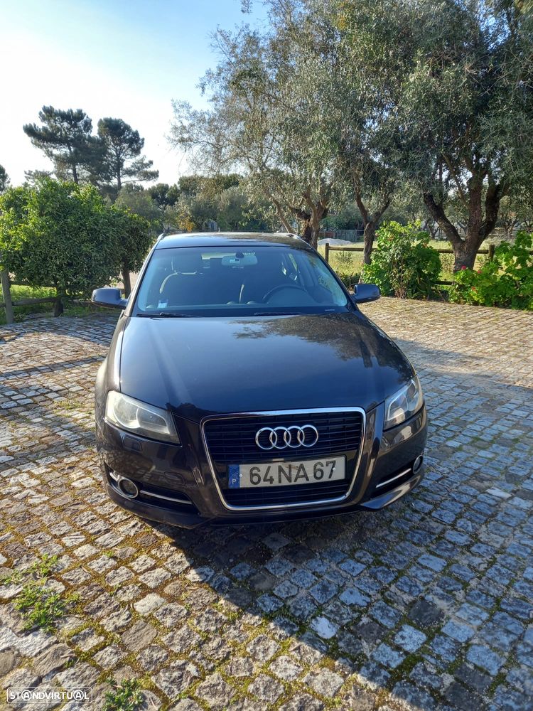 Audi A3 Sportback 1.6 TDI Attraction - 4