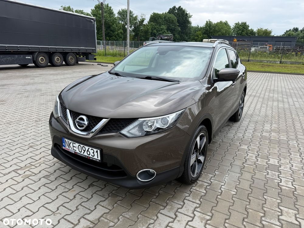 Nissan Qashqai 1.6 dCi Xtronic TEKNA+ - 1
