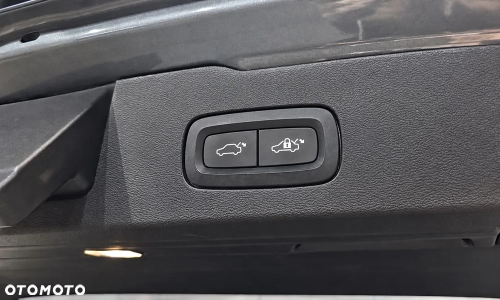 Volvo V60 Cross Country Pro T5 AWD - 13