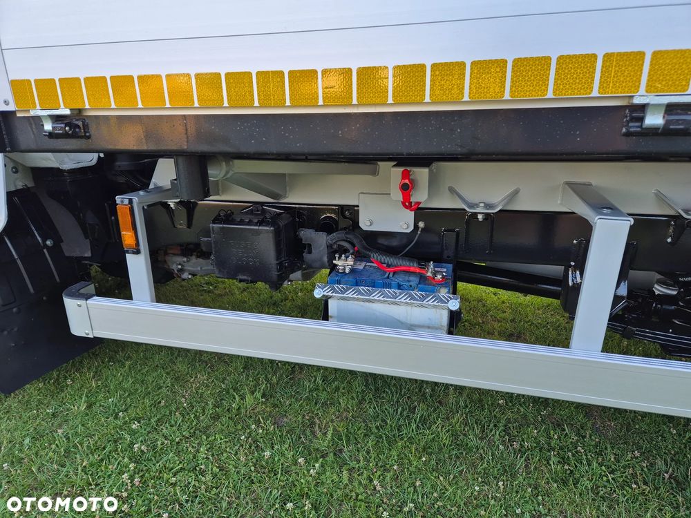 Kia K2900 K2500 - 13