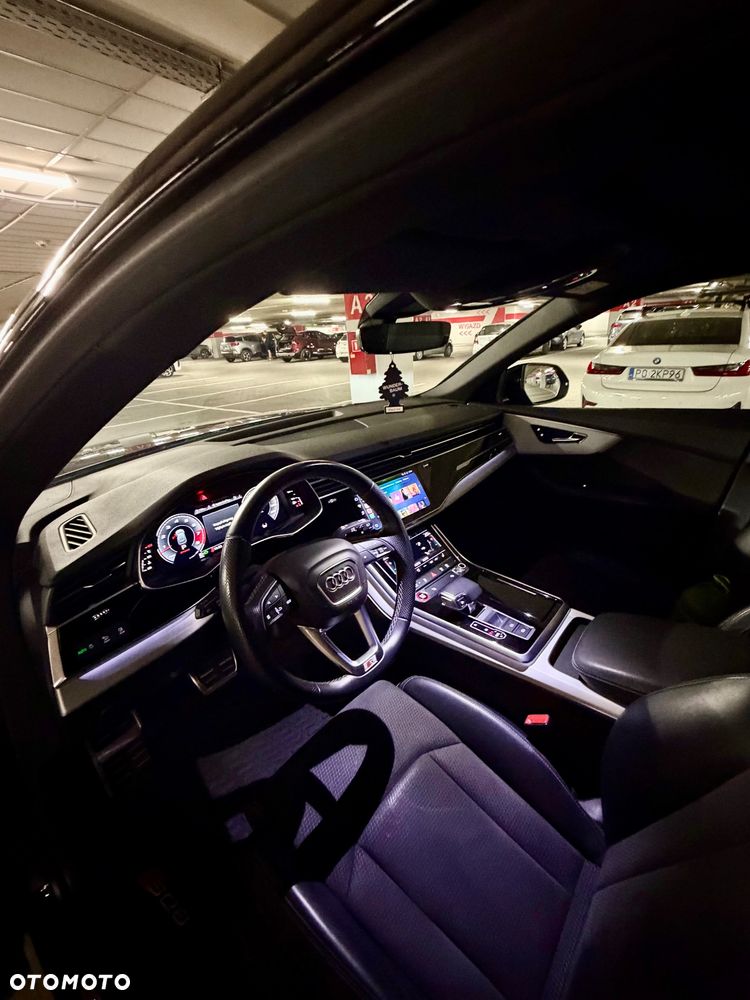 Audi SQ8 - 6