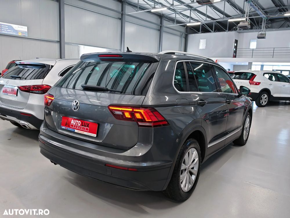 Volkswagen Tiguan 2.0 TDI DPF DSG Comfortline - 4