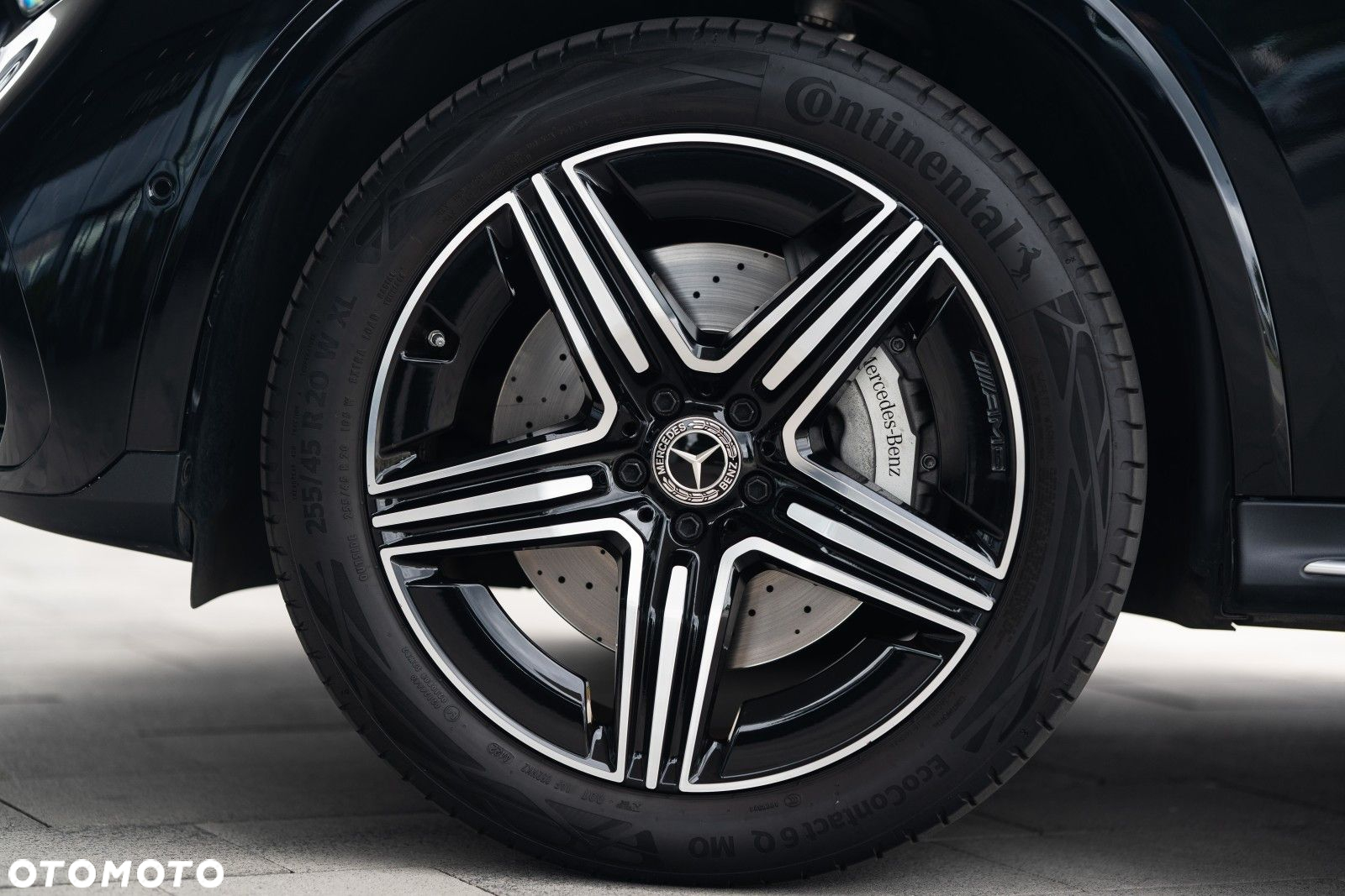 Mercedes-Benz GLC - 7
