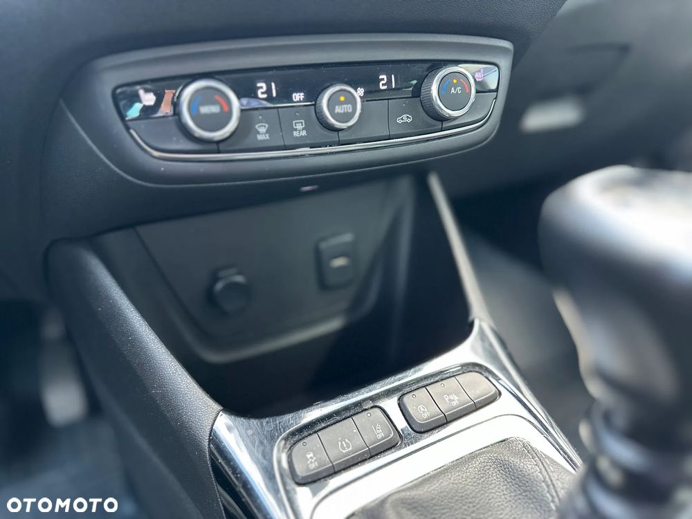 Opel Crossland 1.2 T Elegance Business Pack - 13