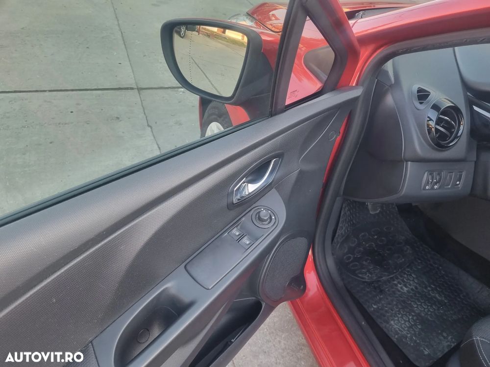 Renault Clio TCe 90 Limited - 10