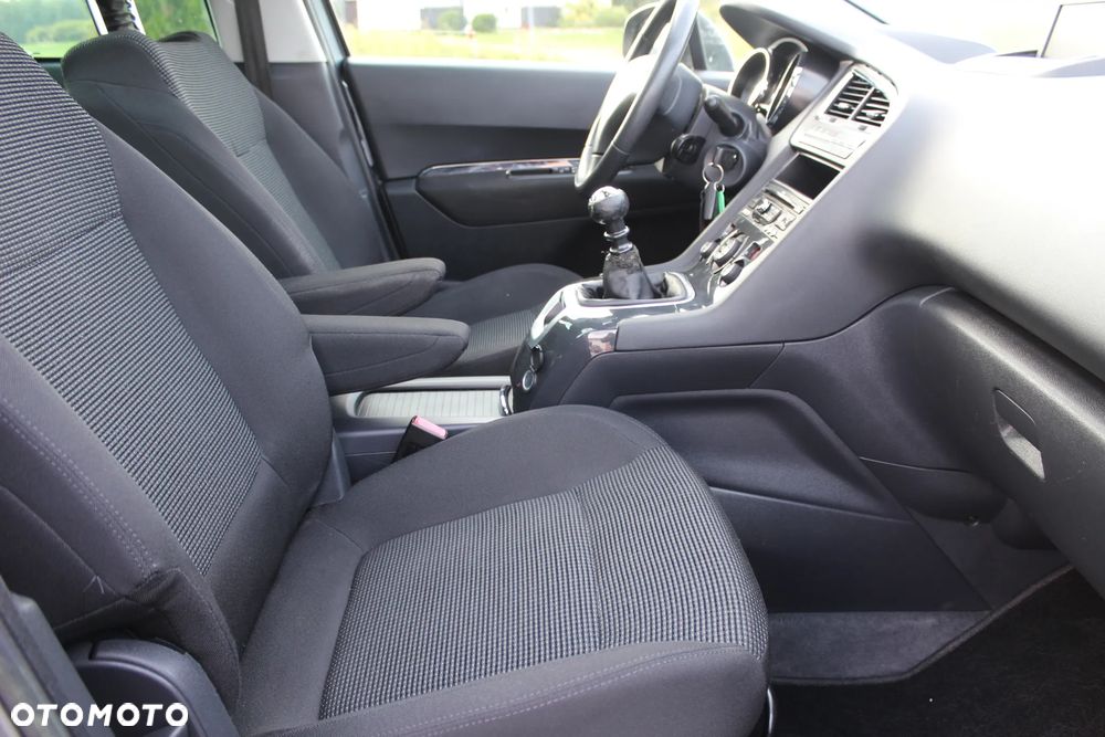Peugeot 5008 2.0 HDi Premium - 8