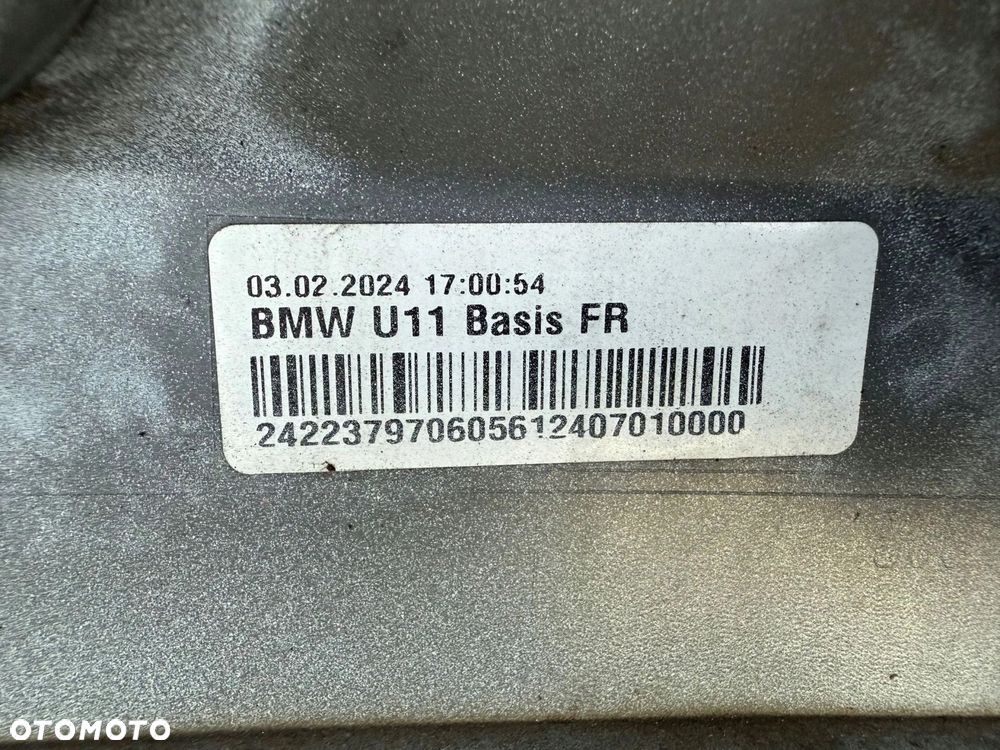 ZDERZAK BMW X1 U11 X LINE ORYGINAŁ NIE KLEJONY - 9
