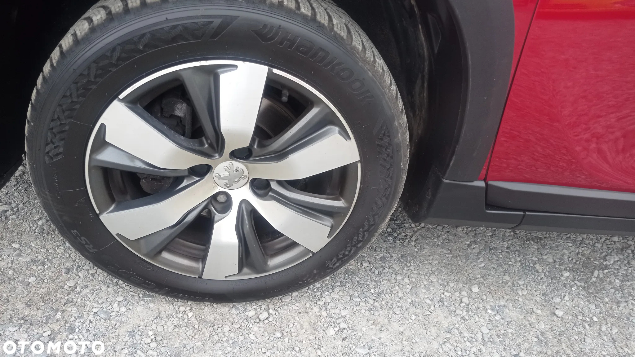 Peugeot 2008 1.2 Pure Tech Allure S&S - 16