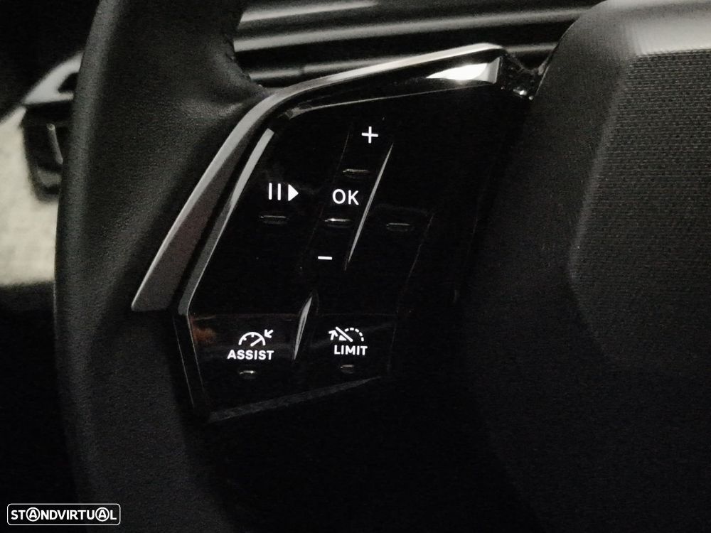 Peugeot 5008 Hybrid 145 e-DSC6 Allure - 16