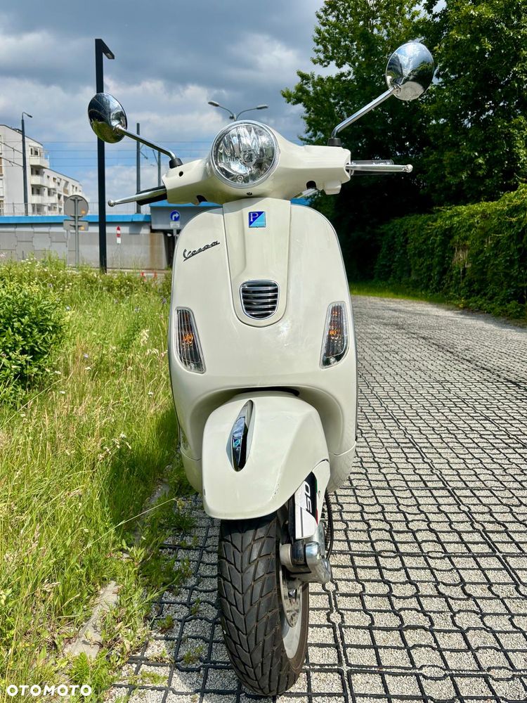 Piaggio Vespa - 3