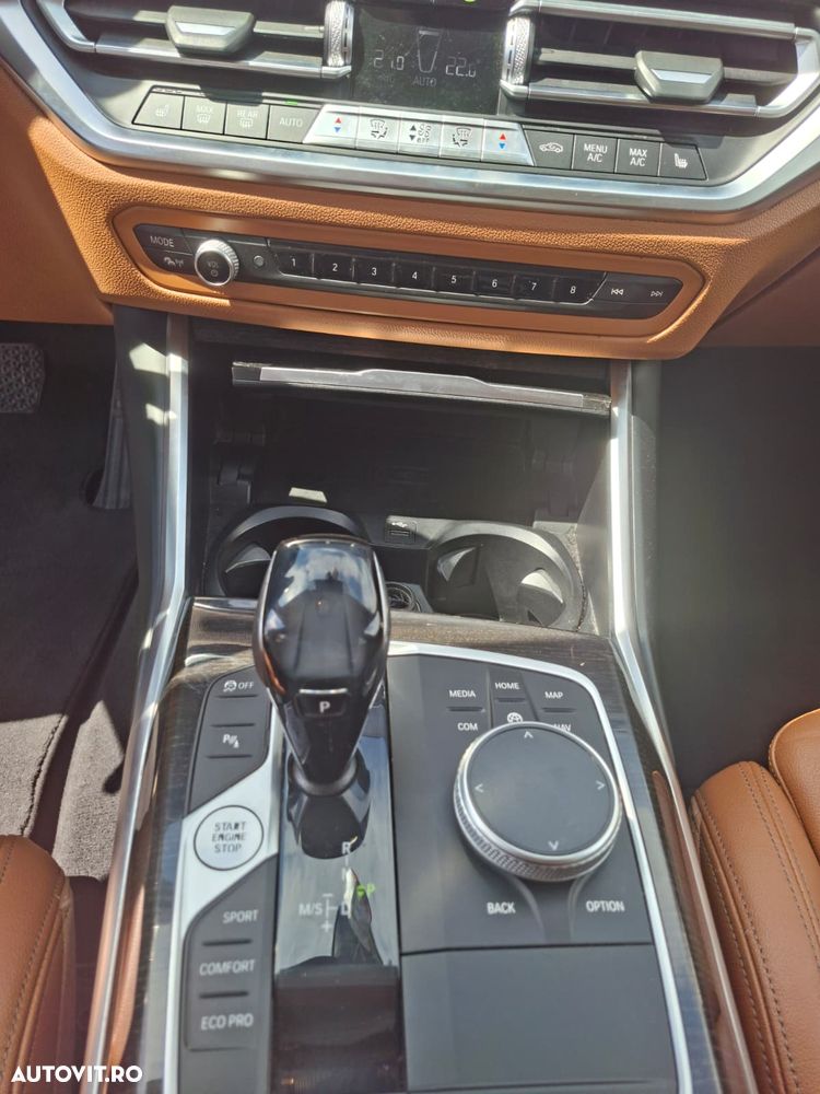 BMW Seria 3 320d xDrive AT - 15