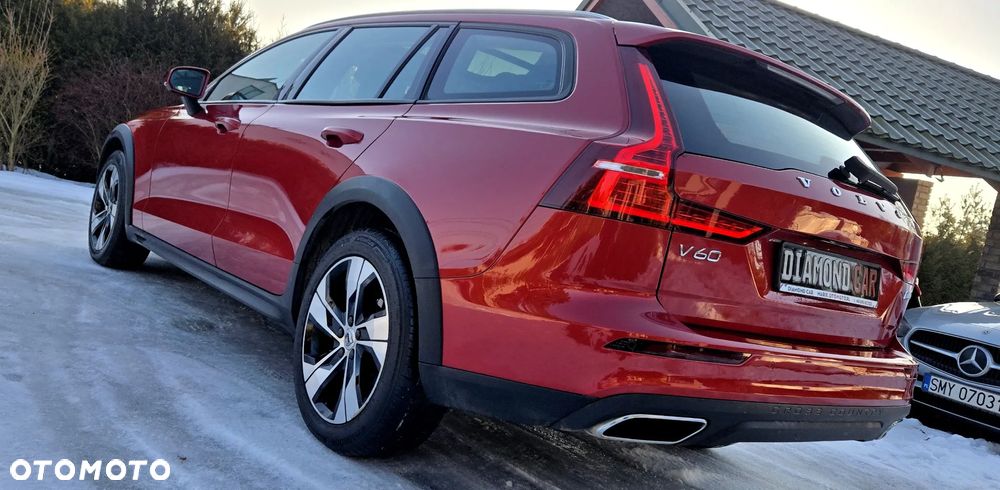 Volvo V60 Cross Country D4 AWD Geartronic Pro - 21