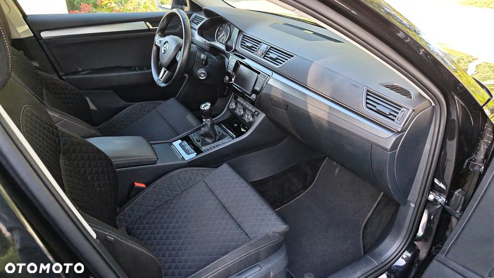 Skoda Superb 1.8 TSI Style - 18
