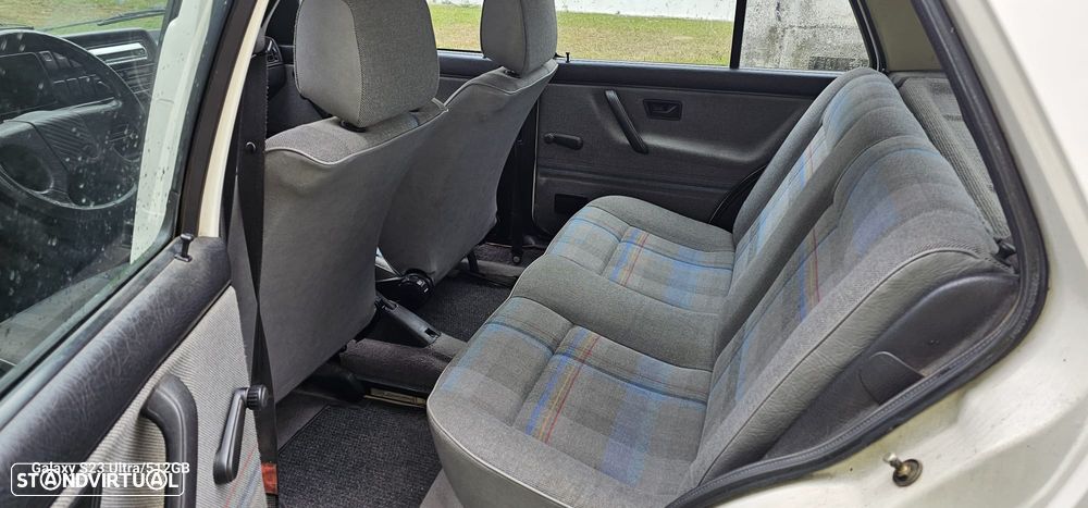 VW Golf 1.4i Conceptline - 10