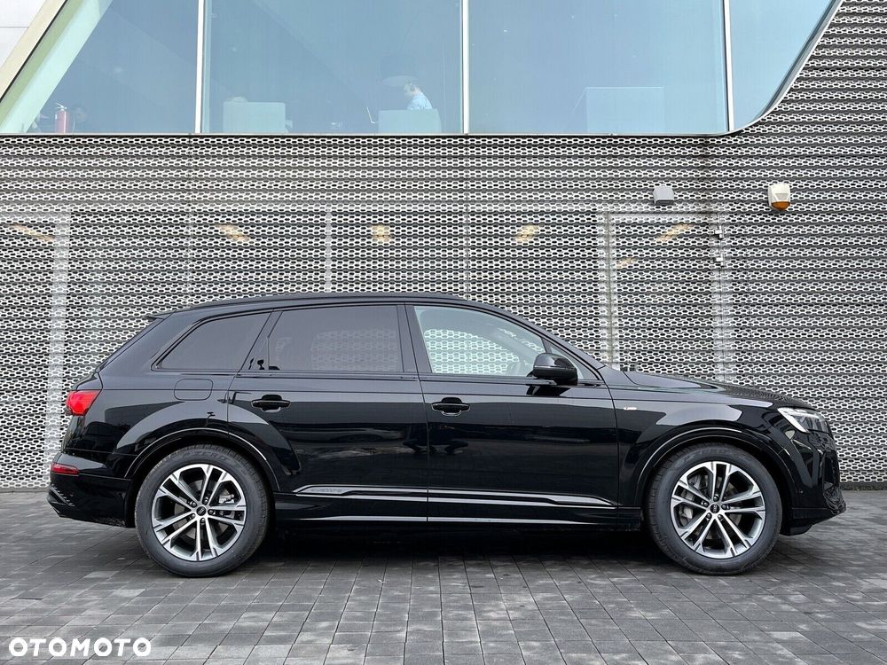 Audi Q7 - 10