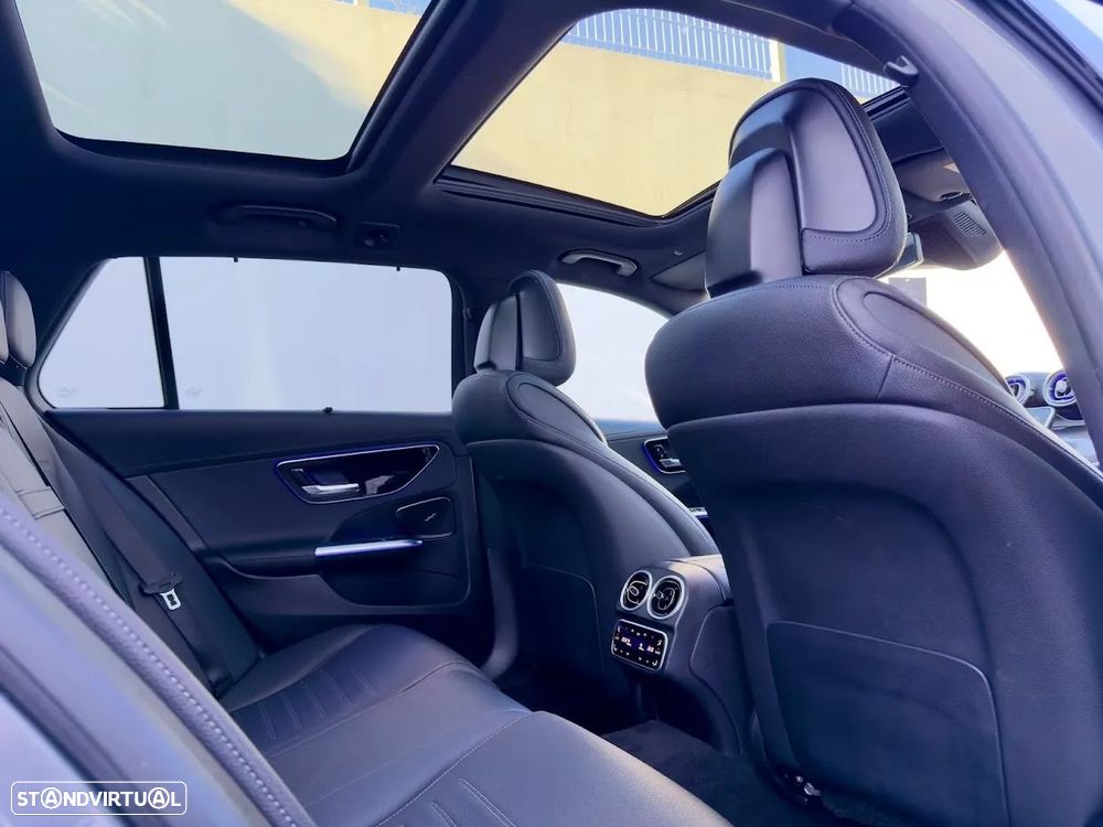 Mercedes-Benz C 300 e T 9G-TRONIC AMG Line - 16