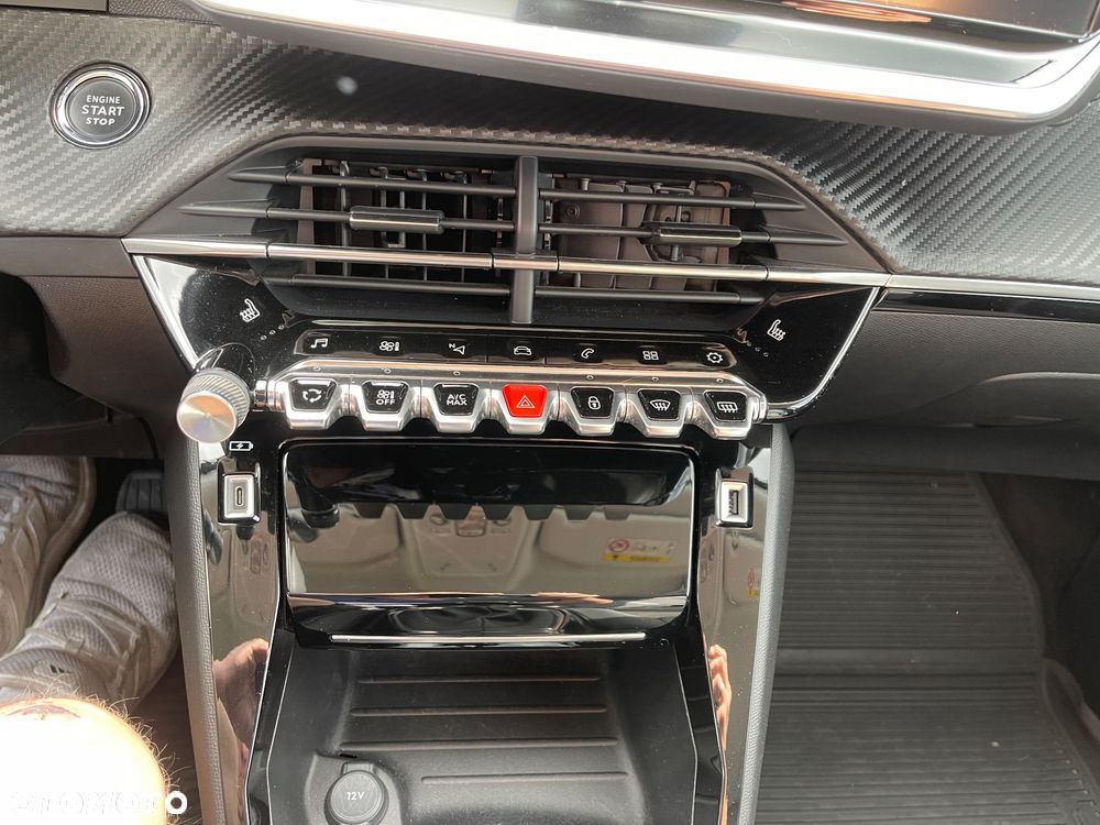 Peugeot 2008 PureTech 130 Active - 23