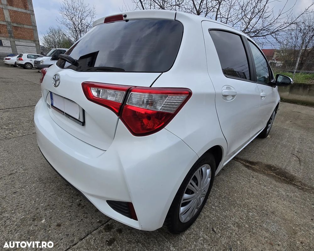 Toyota Yaris 1.5 L VVT-iE Multidrive S Active - 8