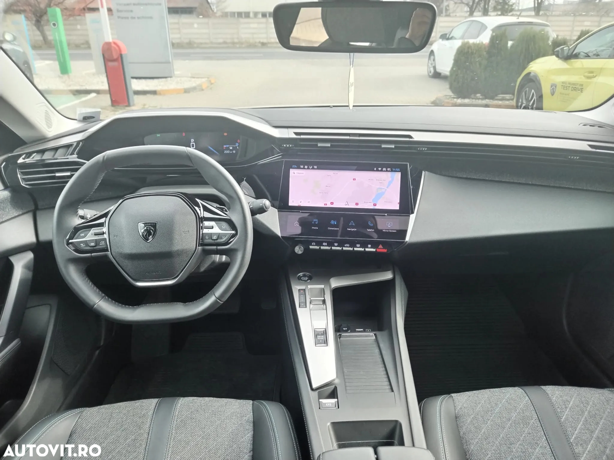 Peugeot 408 1.2L PureTech 130 S&S EAT8 Allure Pack - 8