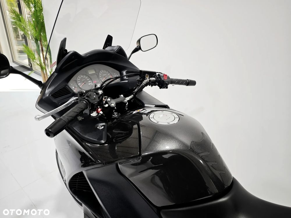 Honda Deauville - 20
