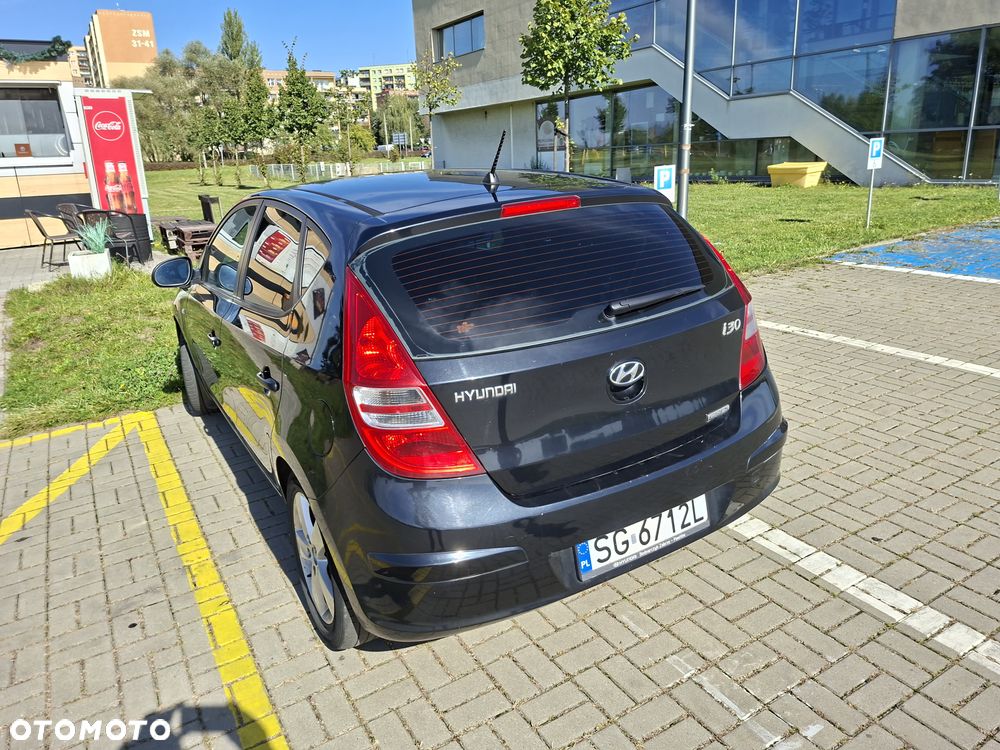 Hyundai i30 1.6 CRDi Classic - 3