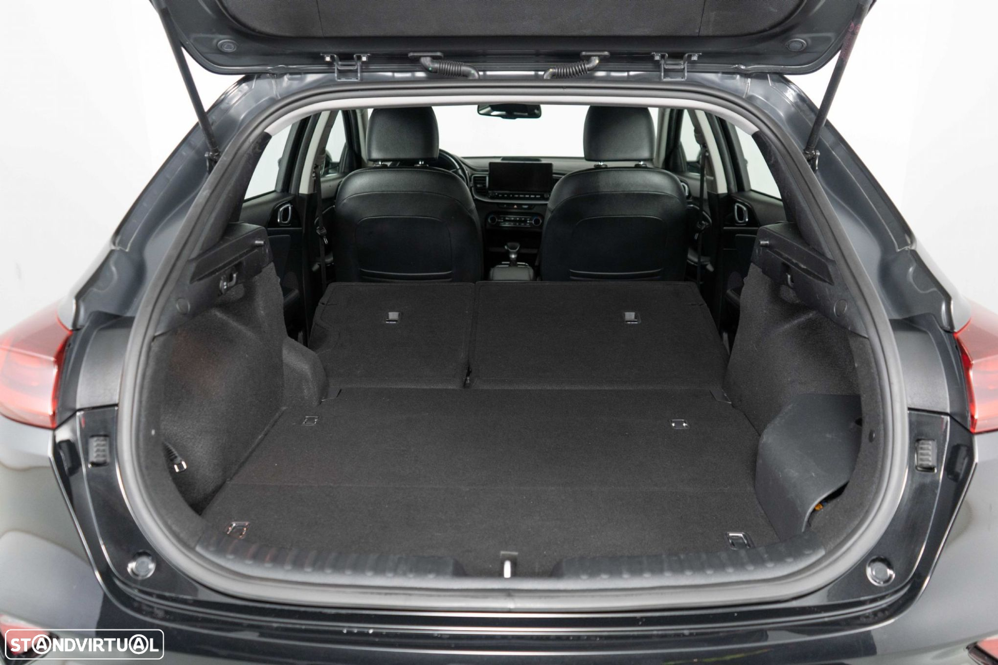 Kia XCeed 1.6 GDi PHEV Drive - 15