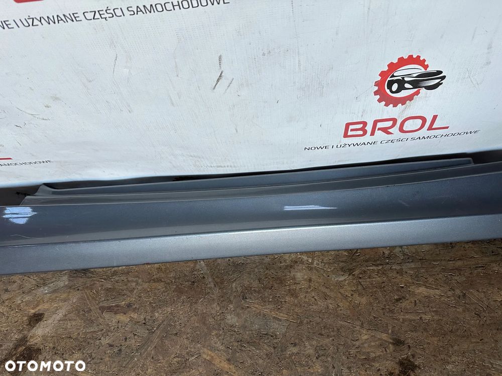 LISTWA NAKŁADKA PROGU PRAWA BMW E82 E81 E88 7183234 - 3