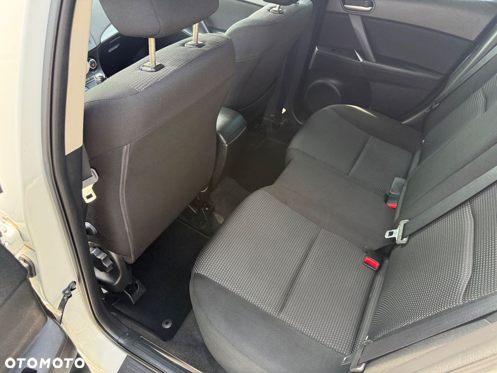 Mazda 3 1.6 MZ-CD DPF Center-Line - 13