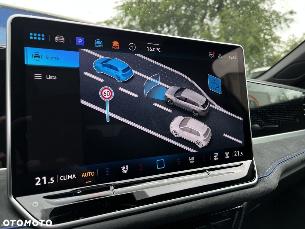 Volkswagen Passat Variant 2.0 TDI SCR R-Line Plus DSG - 21