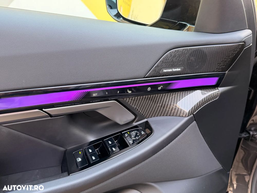 BMW Seria 5 520i AT MHEV - 6