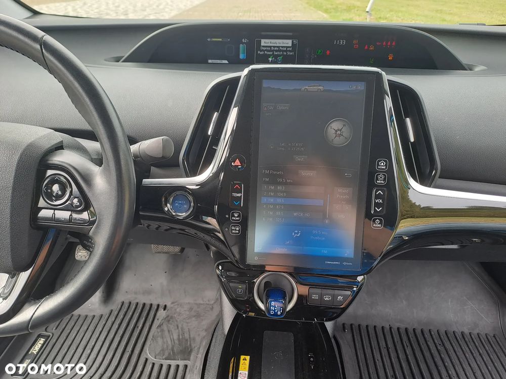 Toyota Prius 1.8 HSD Premium - 21