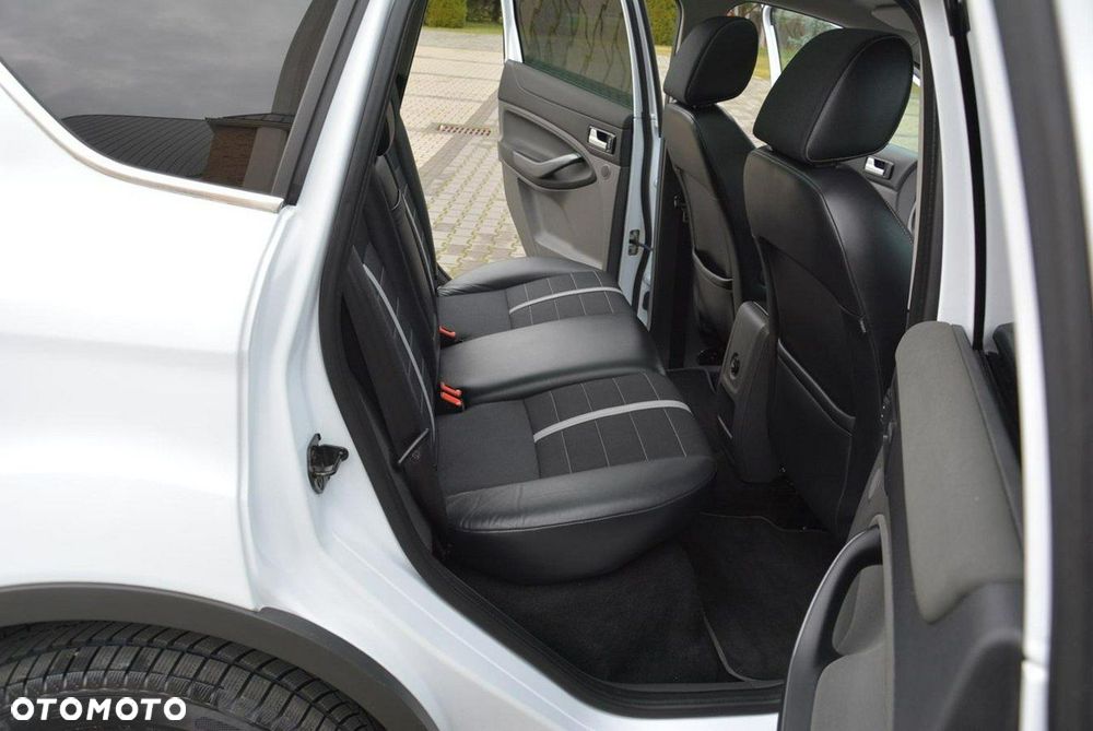 Ford Kuga 2.0 TDCi 4WD Titanium - 16