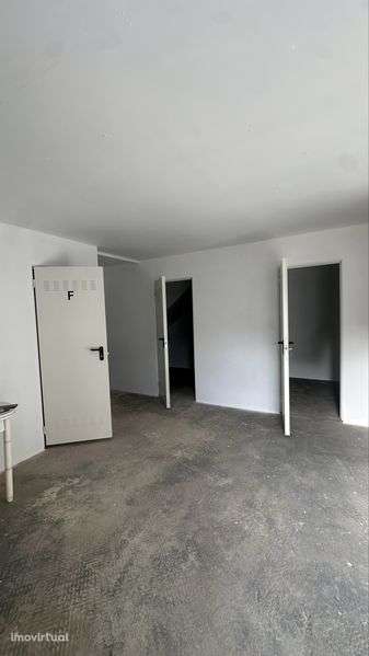 Boxes/Espaços para Armazenamento - Grande imagem: 2/2