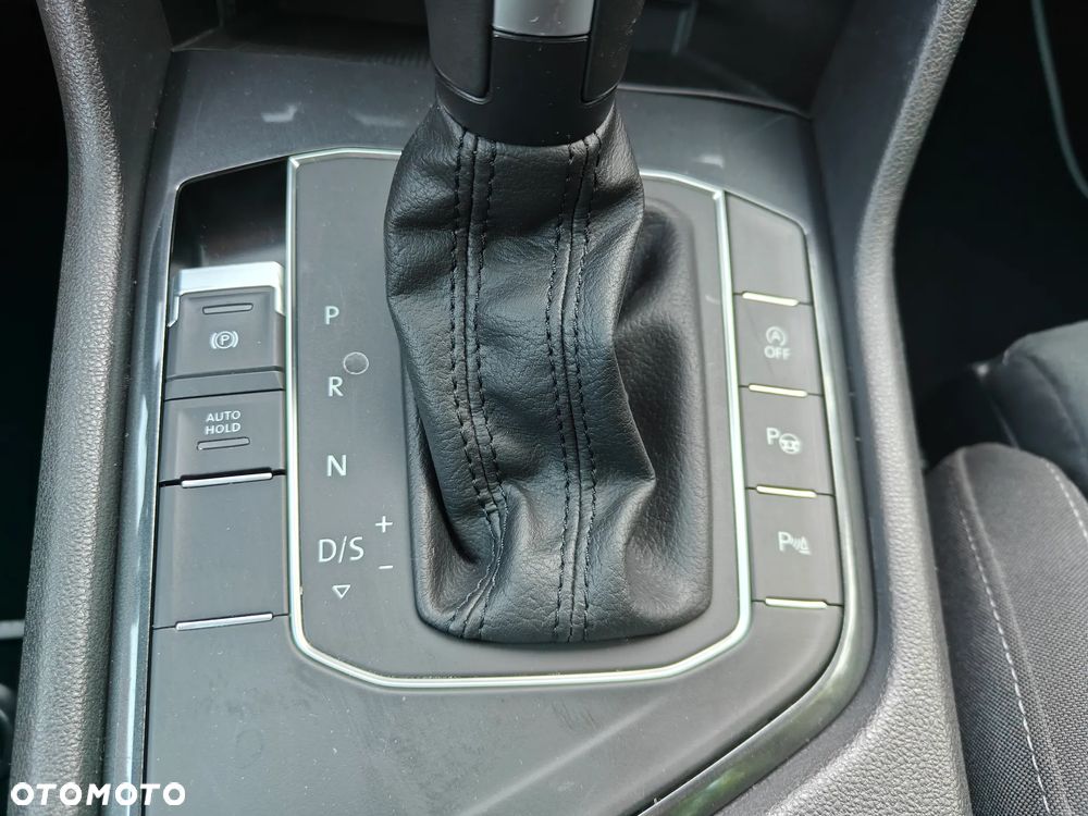 Volkswagen Tiguan - 26
