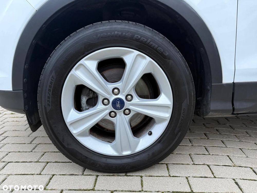 Ford Kuga 1.5 EcoBoost FWD Titanium - 34