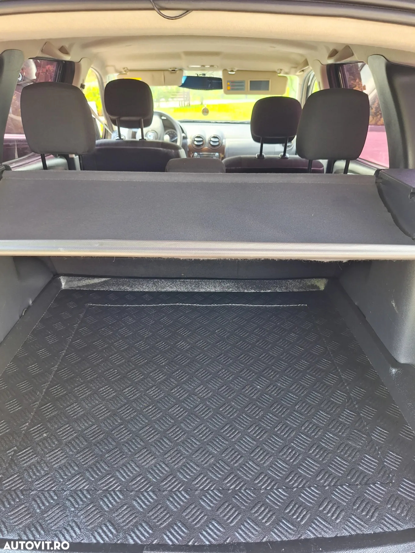 Dacia Duster 1.5 dCi 4x4 Prestige - 14