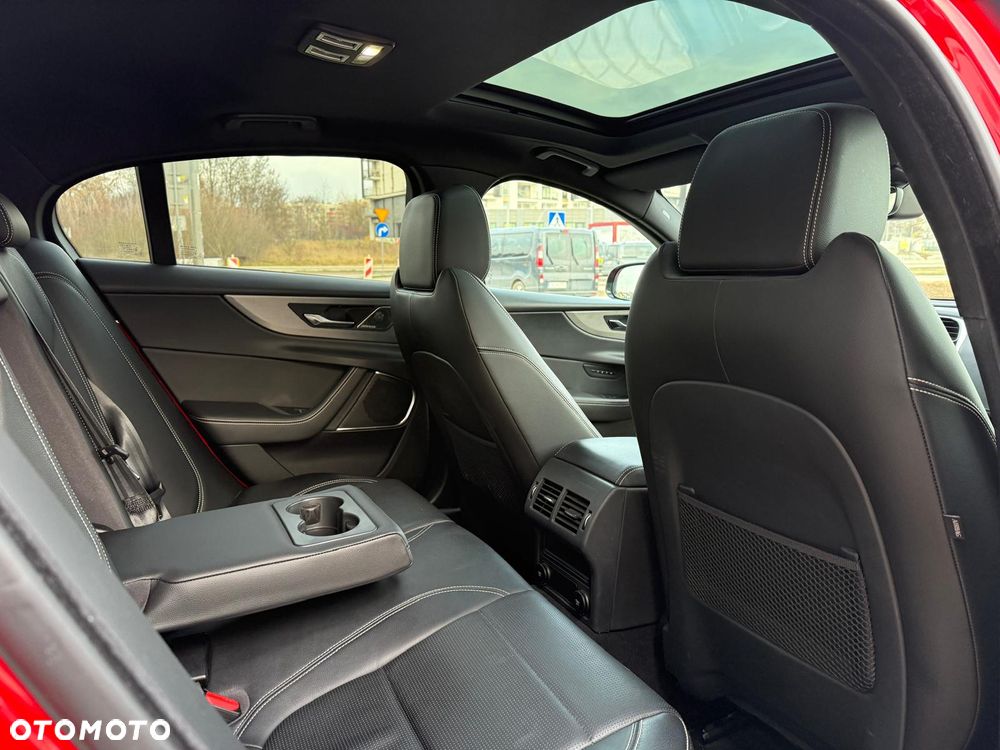 BMW Seria 3 320d M Sport Shadow sport - 13