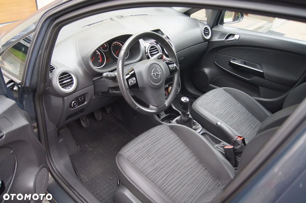Opel Corsa 1.4 Enjoy - 11