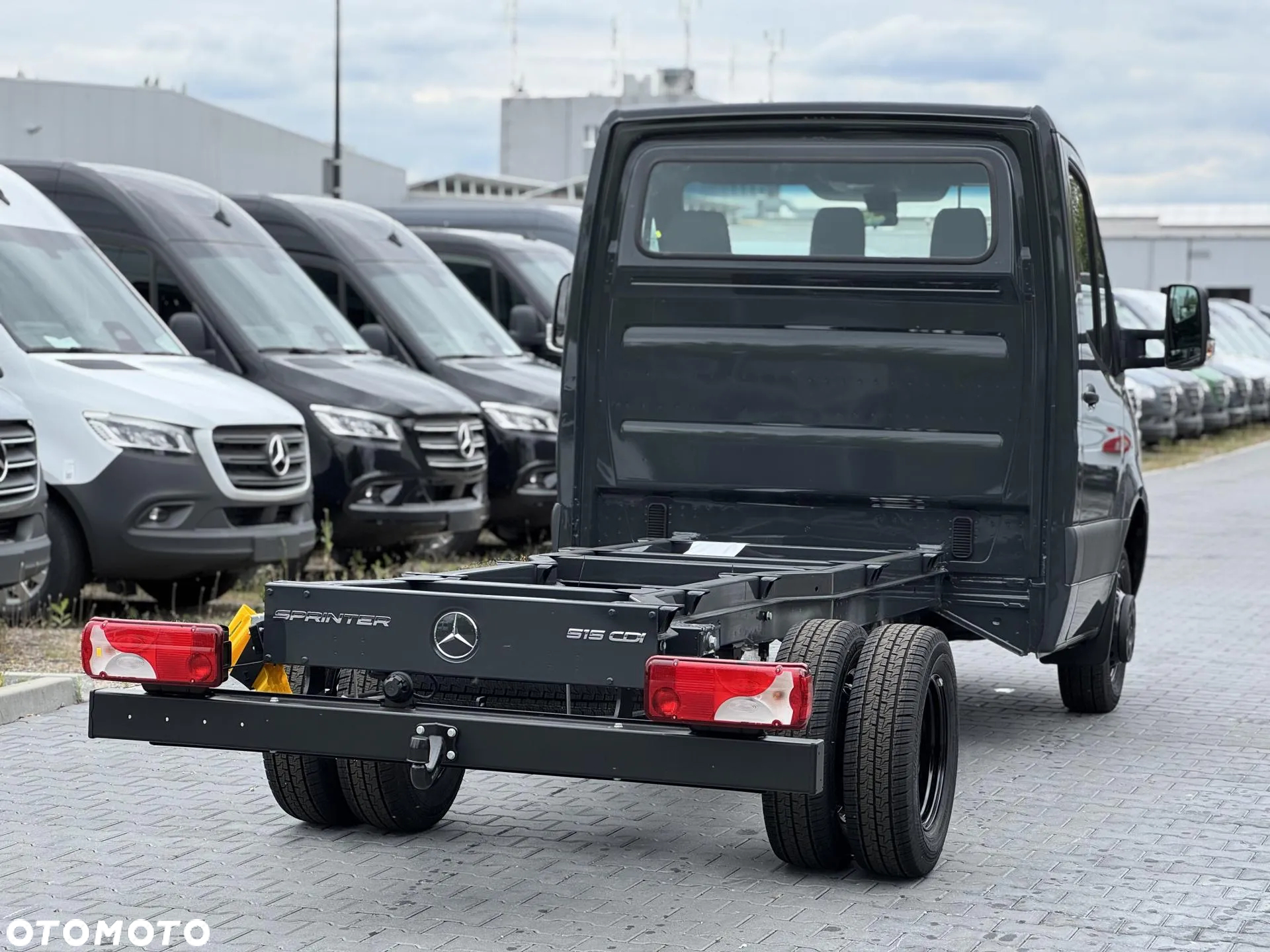 Mercedes-Benz Sprinter - 5