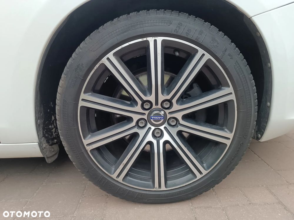 Volvo S60 T5 Drive-E Momentum - 29