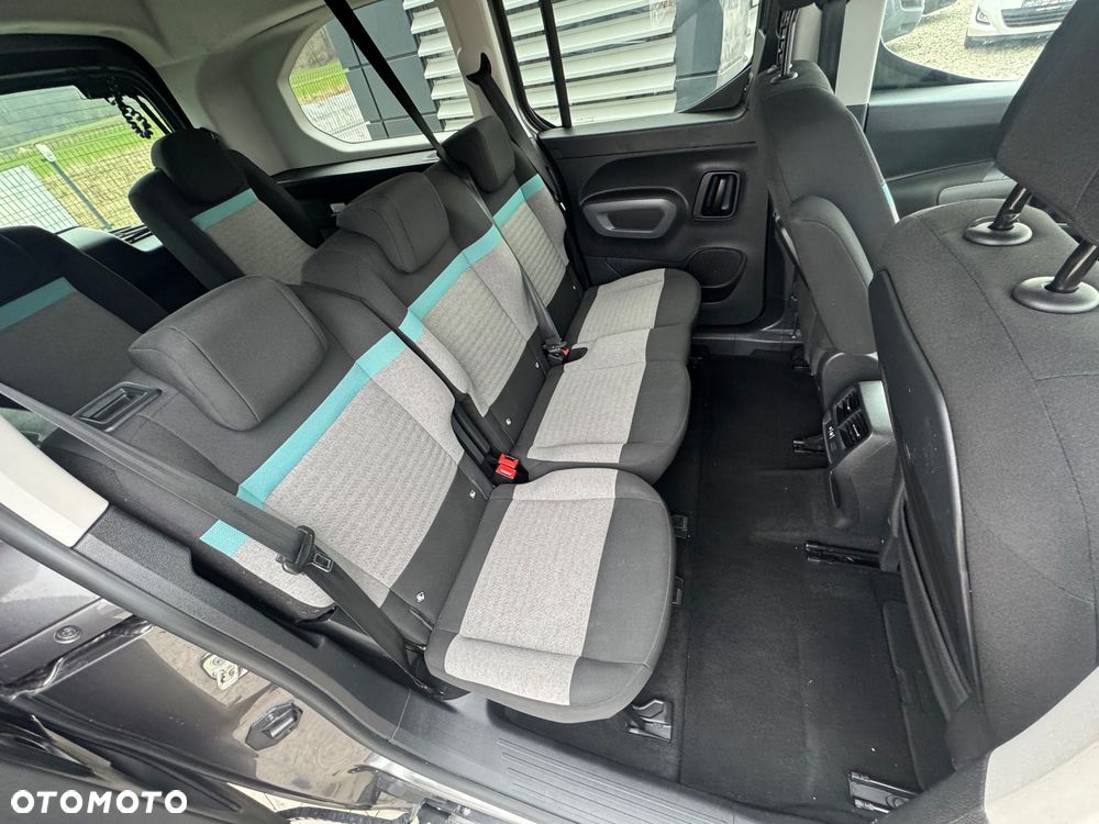Citroën Berlingo XL 7-Sitzer BlueHDi 130 FEEL PACK - 12