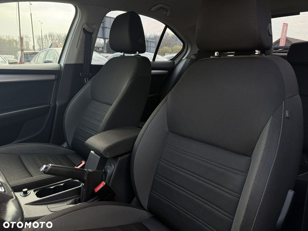 Skoda Octavia 1.6 TDI Ambition - 12