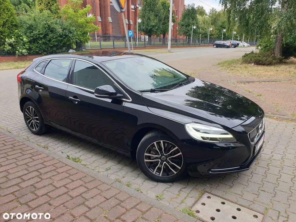 Volvo V40 D3 Inscription - 13